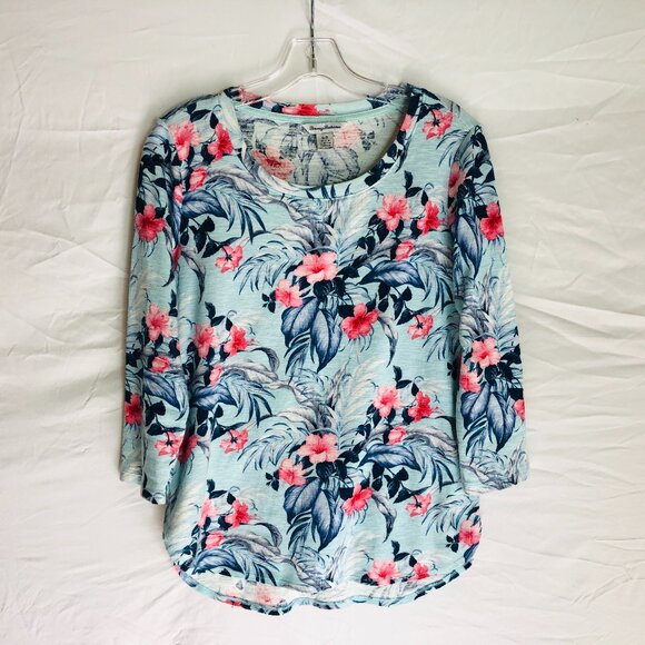 Tommy Bahama Women's Top Floral T-Shirt Loose Relaxed Fit Size Small - Picture 1 of 5